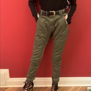 ✨BRAND NEW✨ cool, khaki, joggers!